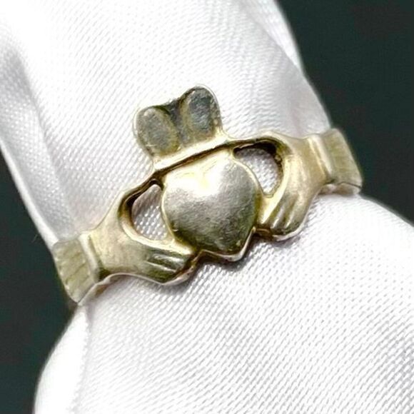 AAL# Sterling 925 Silver Ring Sz 6 “Heart in His Hands” - Picture 7 of 9